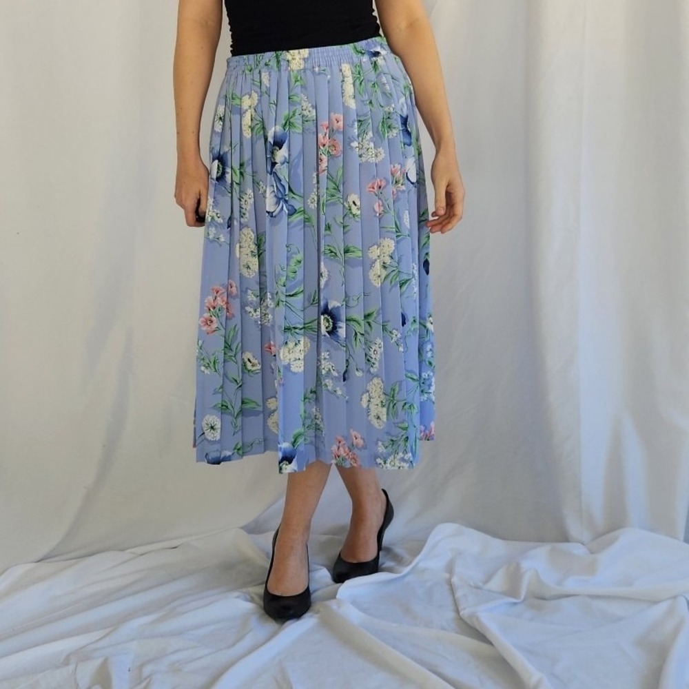 90s/00s Blue Floral Pleated Midi Skirt